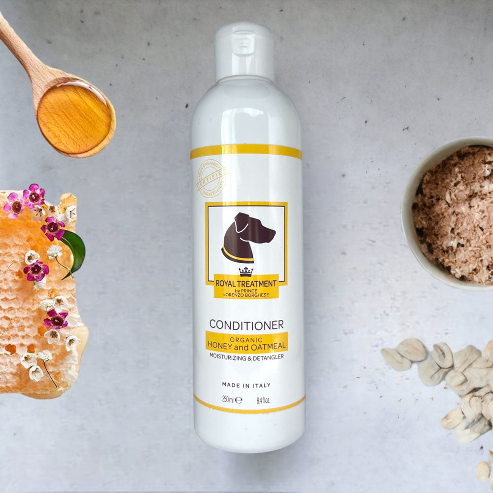 8.4 oz Honey and Oatmeal Bath Conditioner