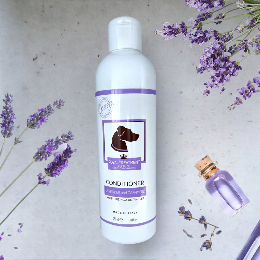 8.4 oz Organic Lavender and Cashmere Bath Conditioner